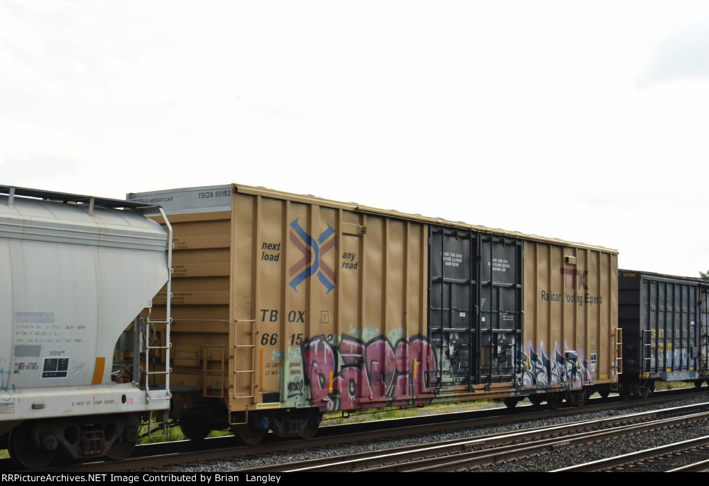 661522